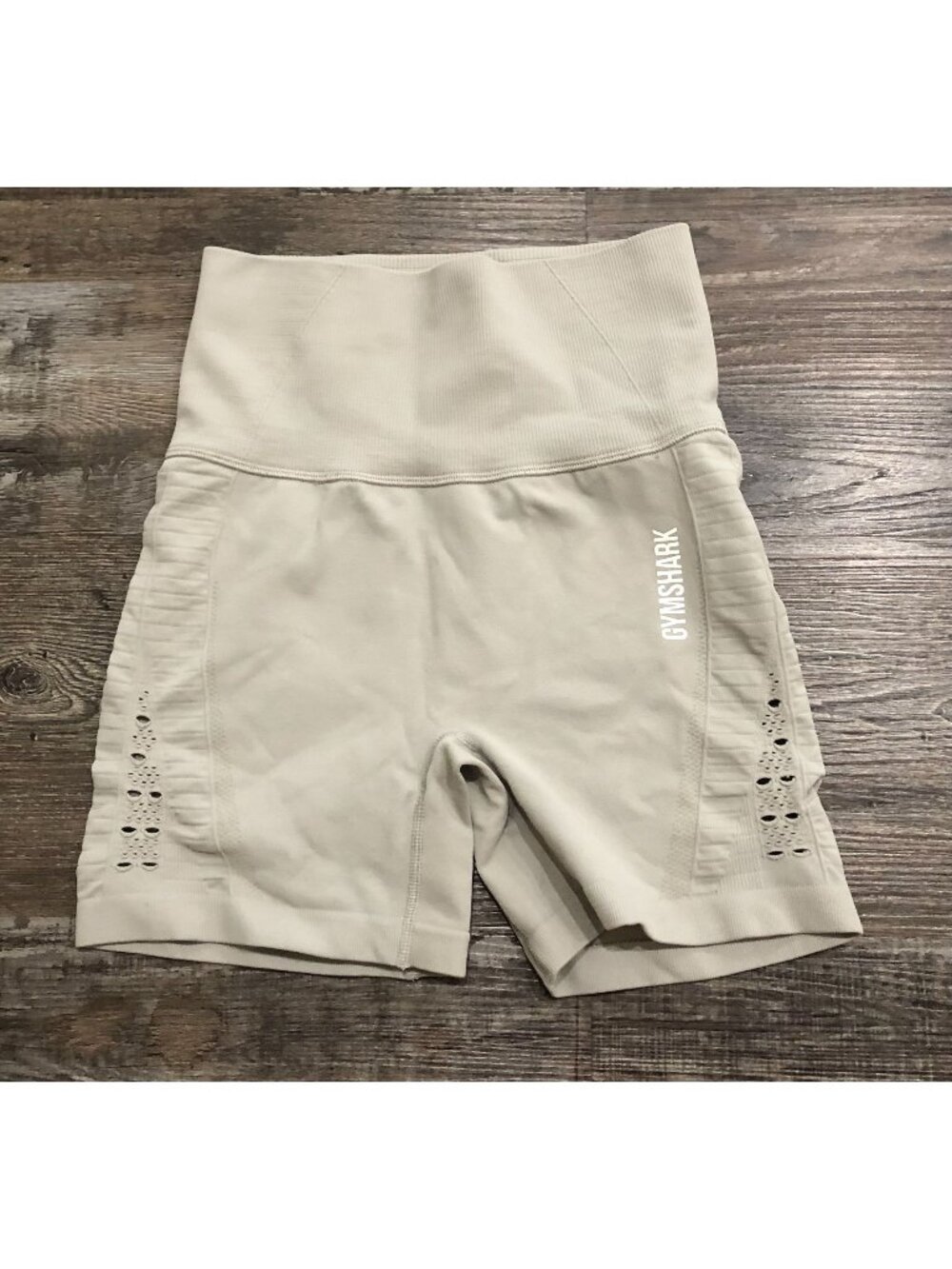 Gymshark Energy Seamless Shorts Womens Small Beige Athletic